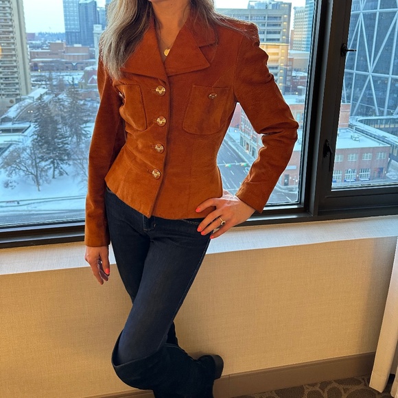 *LAST CHANCE BEFORE DONATION* -Danier - 90s Vintage Genuine Suede Leather Jacket - Picture 1 of 7